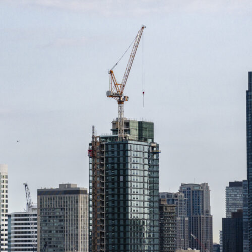 OSWCA, city skyline close up, crane on top of building, 24067_BUILDWITT_1667